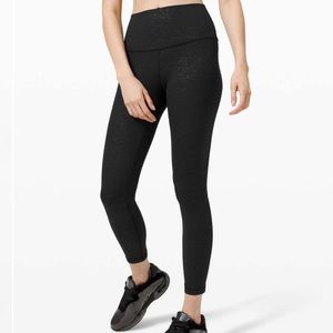 ✨Lululemon - Align Pant 25’ Code Emboss Black✨